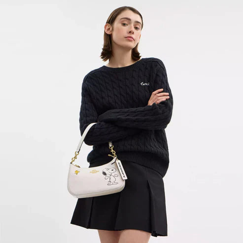 Peanuts Teri Snoopy Shoulder Bag
